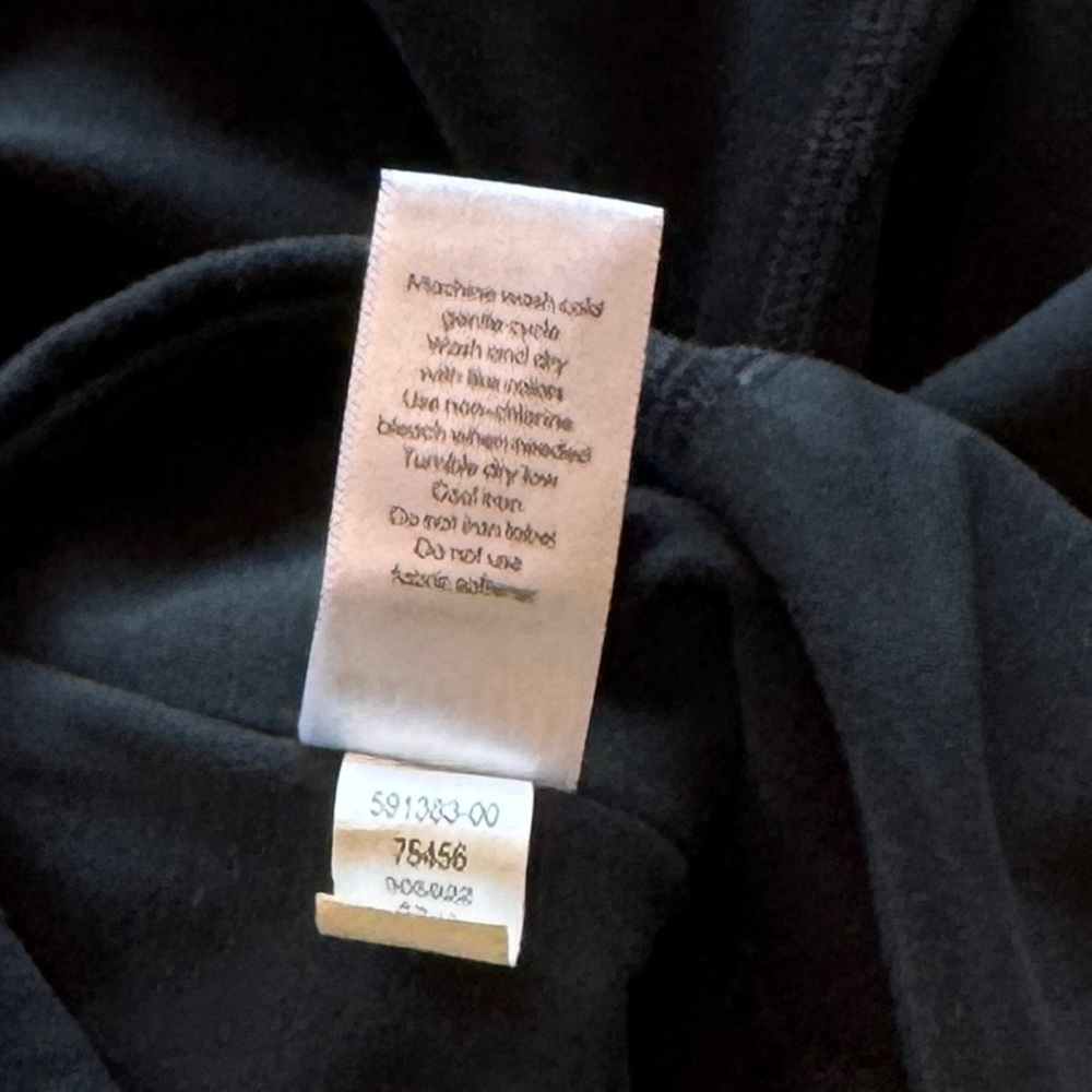 Athleta High Rise Crop - Picture 6 of 7